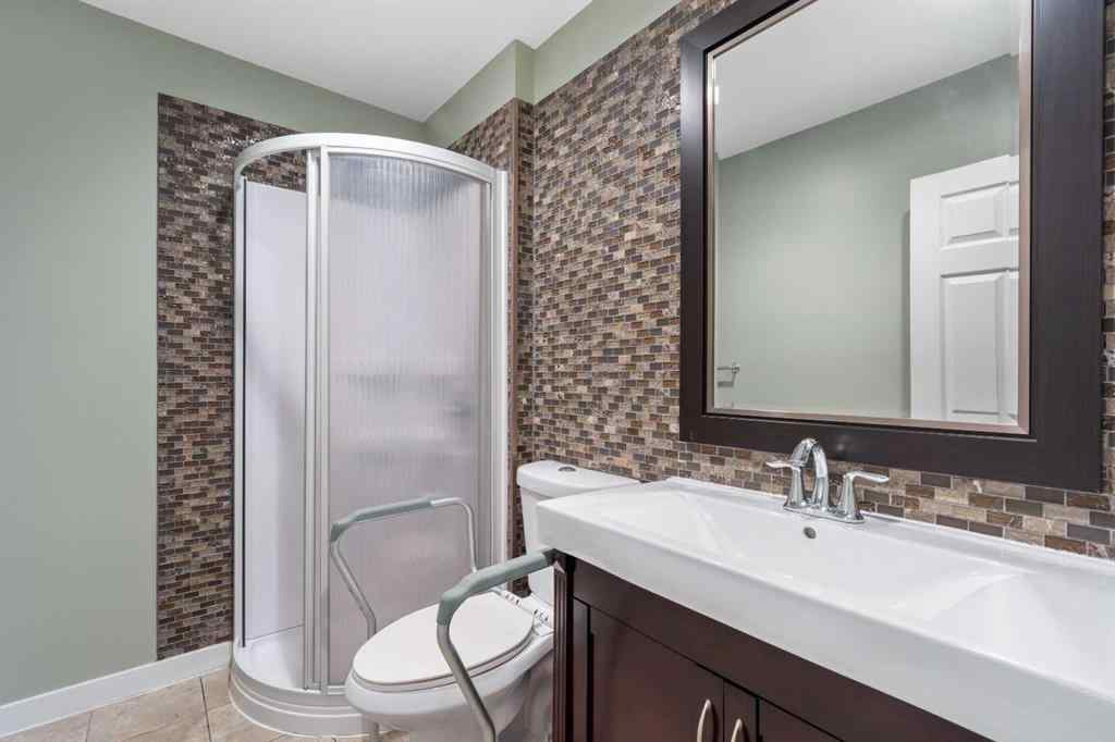 MLS® A2182522 - 10131 102 Avenue  in Central Business District Grande Prairie, Commercial