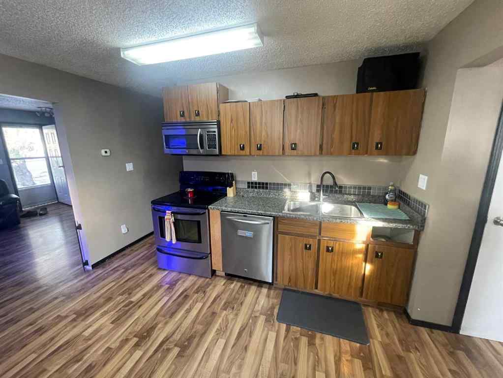 MLS® A2182572 - 5021 10 Avenue   in Edson Edson, Residential