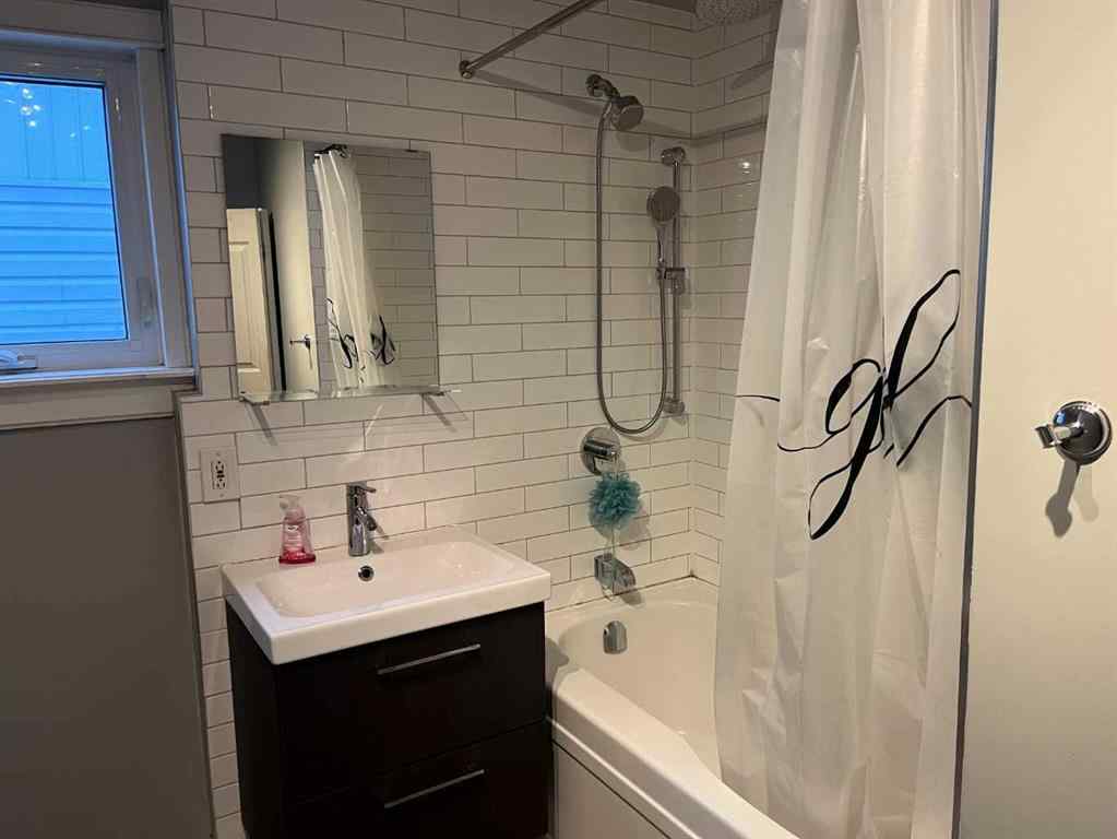 MLS® A2182770 - 221 2 Street  in NONE Paradise Hill, Residential