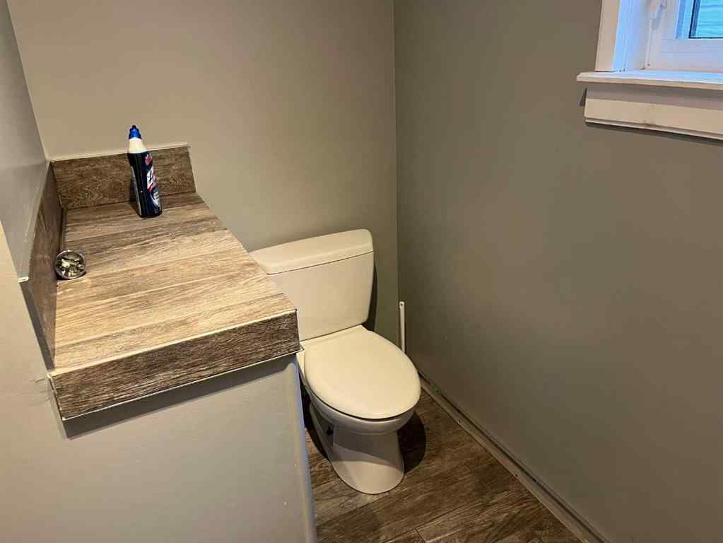 MLS® A2182770 - 221 2 Street  in NONE Paradise Hill, Residential