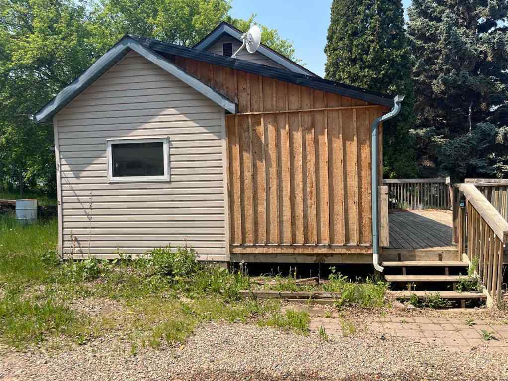 MLS® A2182770 - 221 2 Street  in NONE Paradise Hill, Residential