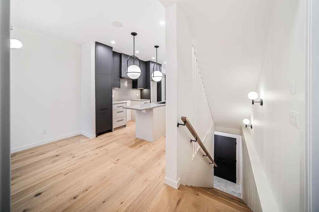 MLS® A2182828 - 1406 22 Avenue NW in Capitol Hill Calgary, Residential