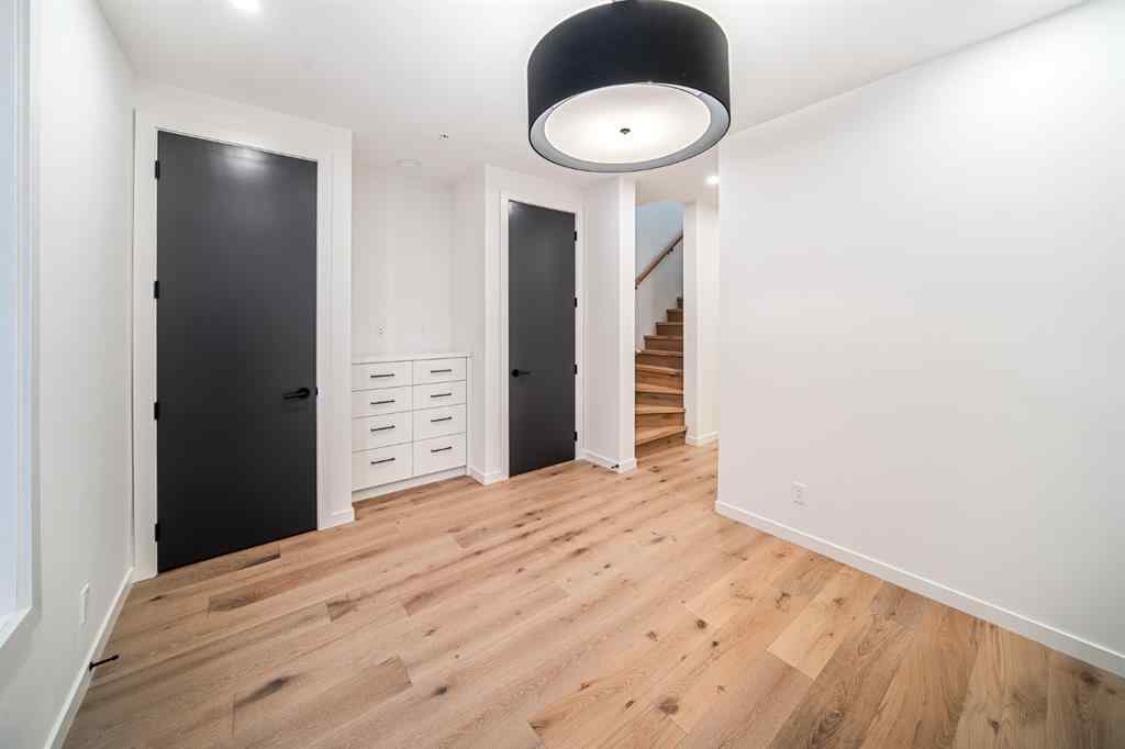 MLS® A2182828 - 1406 22 Avenue NW in Capitol Hill Calgary, Residential