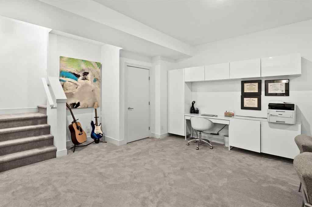 MLS® A2182895 - Unit #3 408 13 Street NW in Hillhurst Calgary, Residential