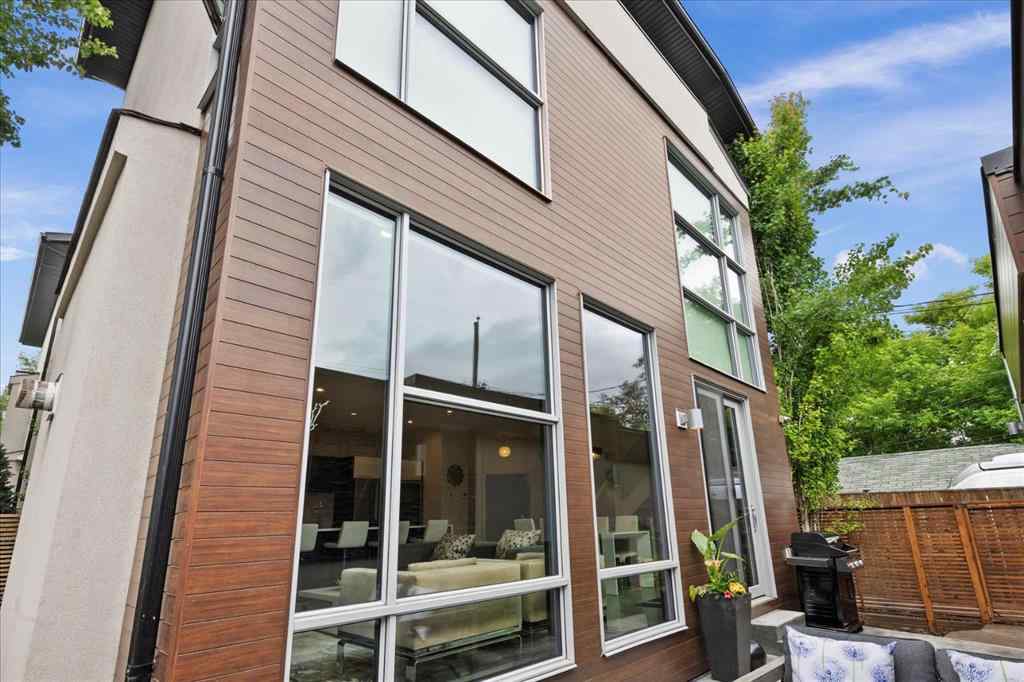 MLS® A2182895 - Unit #3 408 13 Street NW in Hillhurst Calgary, Residential