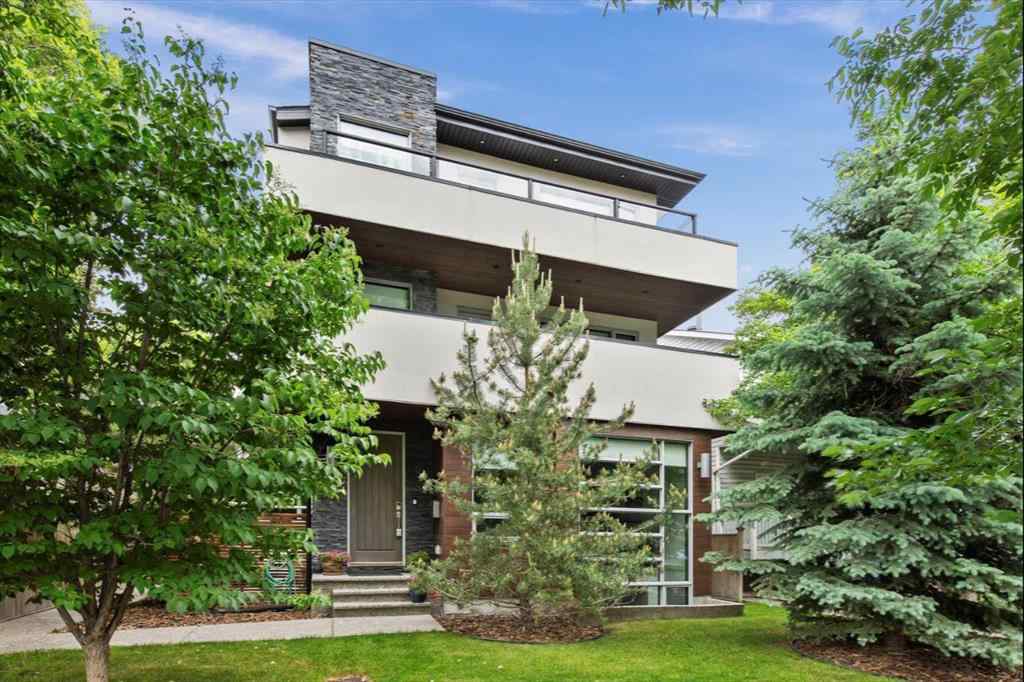 MLS® A2182895 - Unit #3 408 13 Street NW in Hillhurst Calgary, Residential