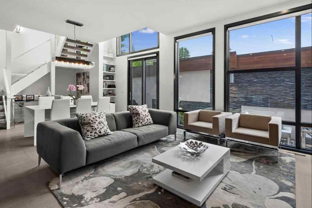 MLS® A2182895 - Unit #3 408 13 Street NW in Hillhurst Calgary, Residential