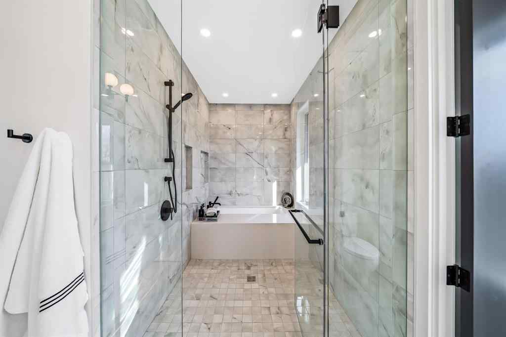 MLS® A2182905 - 2301 13 Street NW in Capitol Hill Calgary, Residential