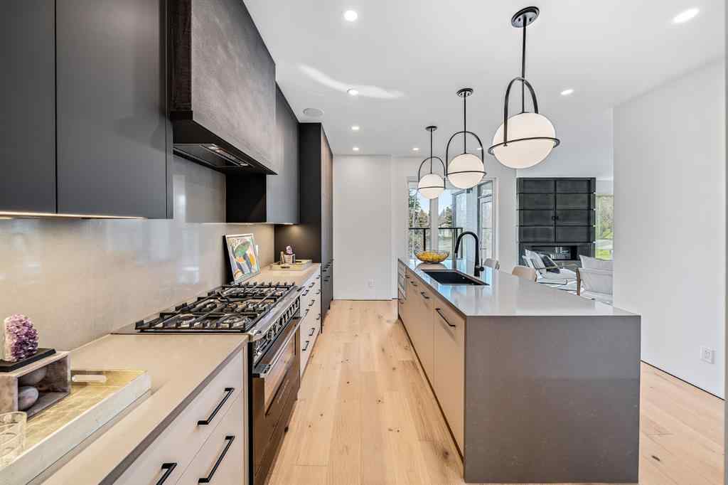 MLS® A2182905 - 2301 13 Street NW in Capitol Hill Calgary, Residential