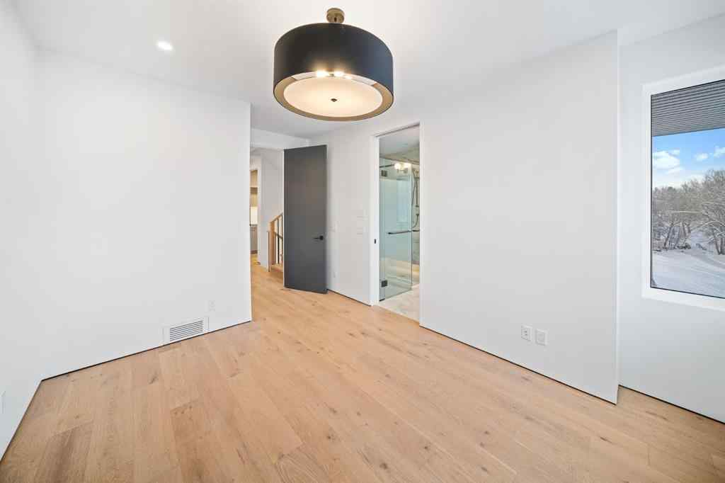 MLS® A2183072 - 2303 13 Street NW in Capitol Hill Calgary, Residential
