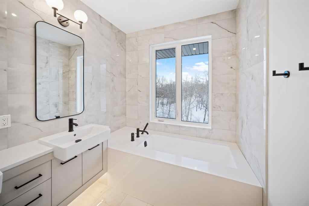 MLS® A2183072 - 2303 13 Street NW in Capitol Hill Calgary, Residential
