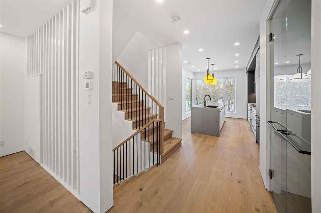 MLS® A2183080 - 2305 13 Street NW in Capitol Hill Calgary, Residential