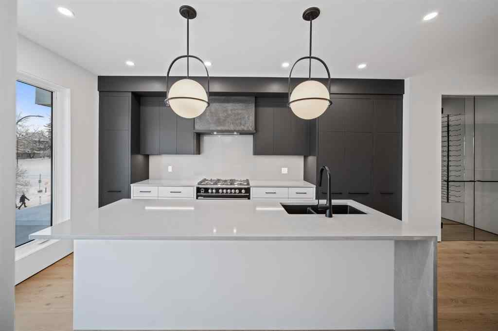MLS® A2183080 - 2305 13 Street NW in Capitol Hill Calgary, Residential