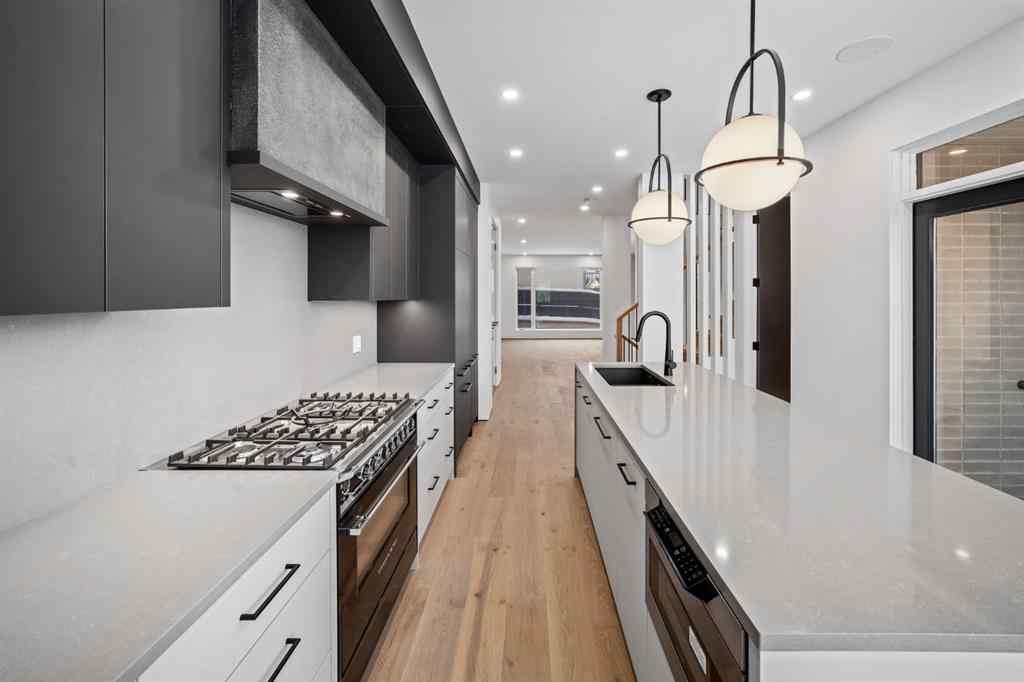 MLS® A2183080 - 2305 13 Street NW in Capitol Hill Calgary, Residential