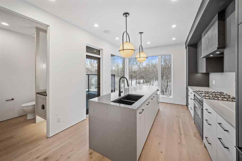 MLS® A2183080 - 2305 13 Street NW in Capitol Hill Calgary, Residential
