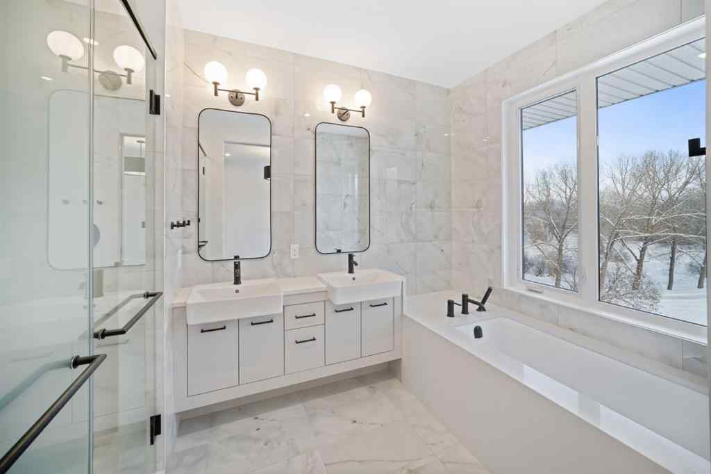 MLS® A2183106 - 2307 13 Street NW in Capitol Hill Calgary, Residential