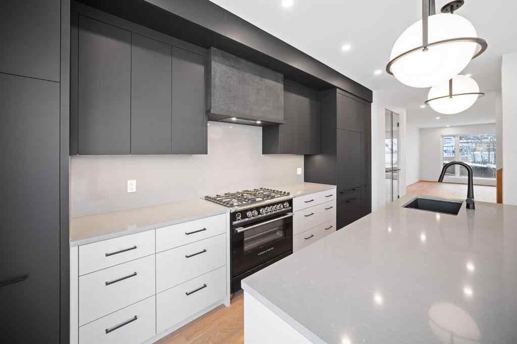 MLS® A2183106 - 2307 13 Street NW in Capitol Hill Calgary, Residential