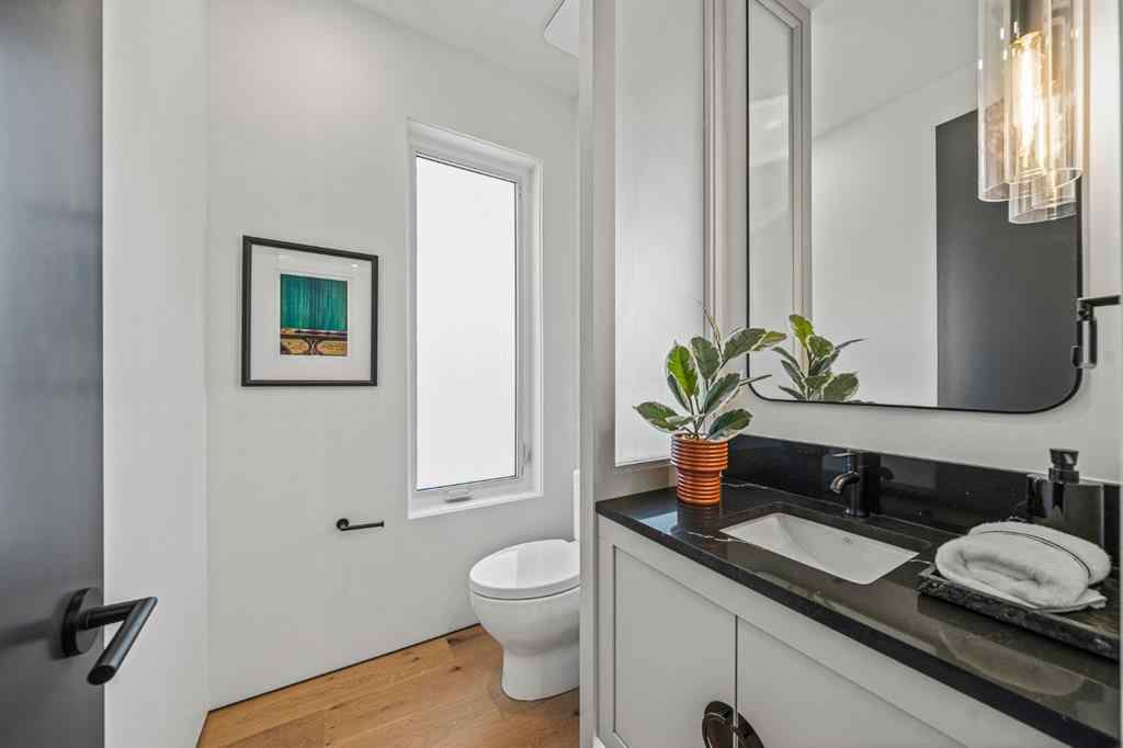 MLS® A2183108 - 2309 13 Street NW in Capitol Hill Calgary, Residential