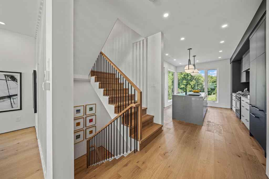 MLS® A2183108 - 2309 13 Street NW in Capitol Hill Calgary, Residential