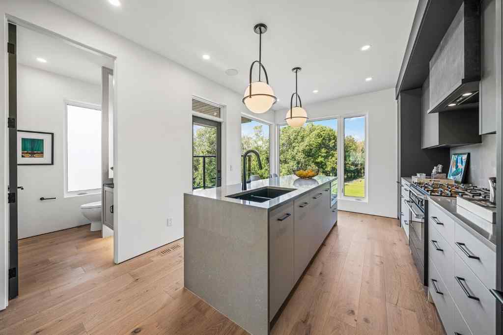 MLS® A2183108 - 2309 13 Street NW in Capitol Hill Calgary, Residential