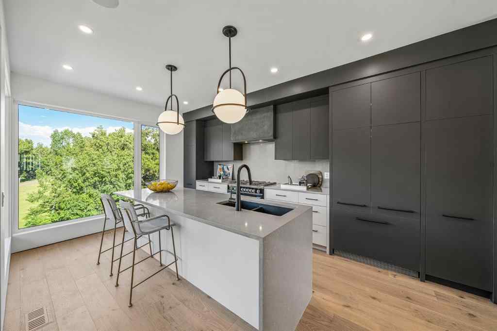 MLS® A2183108 - 2309 13 Street NW in Capitol Hill Calgary, Residential