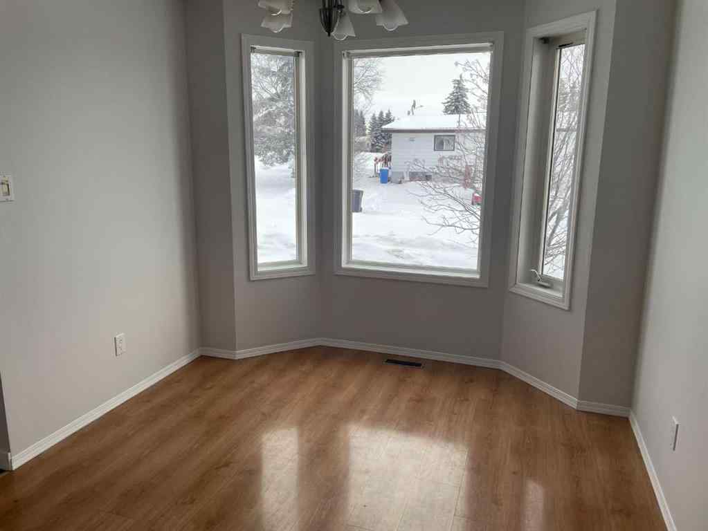 MLS® A2183192 - 11501 107 Ave   in NONE Fairview, Residential