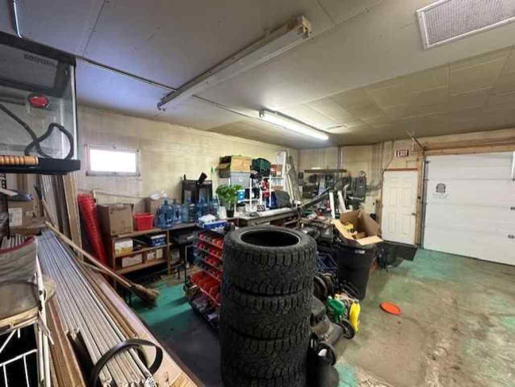 MLS® A2183450 - 214 Centre Street  in Hanna Hanna, Commercial
