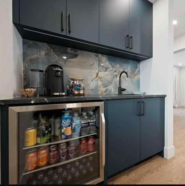 MLS® A2183731 - 338 24 Avenue SW in Mission Calgary, Commercial