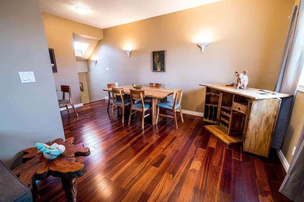 MLS® A2183779 - 360 4 Street W in Downtown Drumheller Drumheller, Commercial