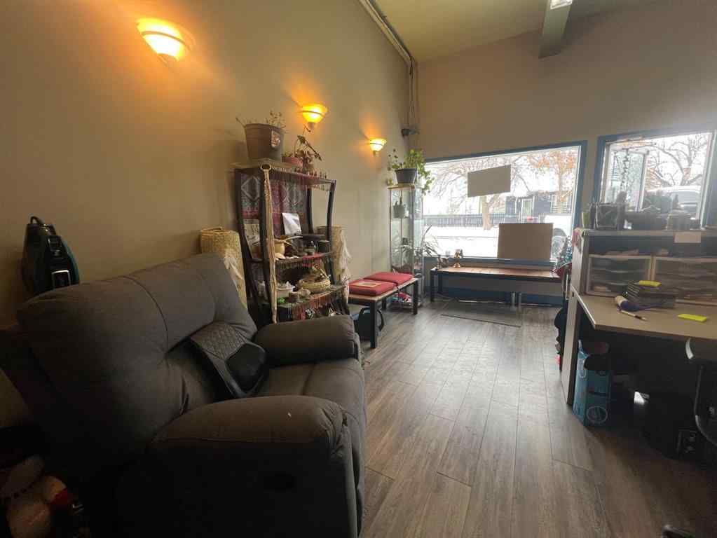 MLS® A2183779 - 360 4 Street W in Downtown Drumheller Drumheller, Commercial