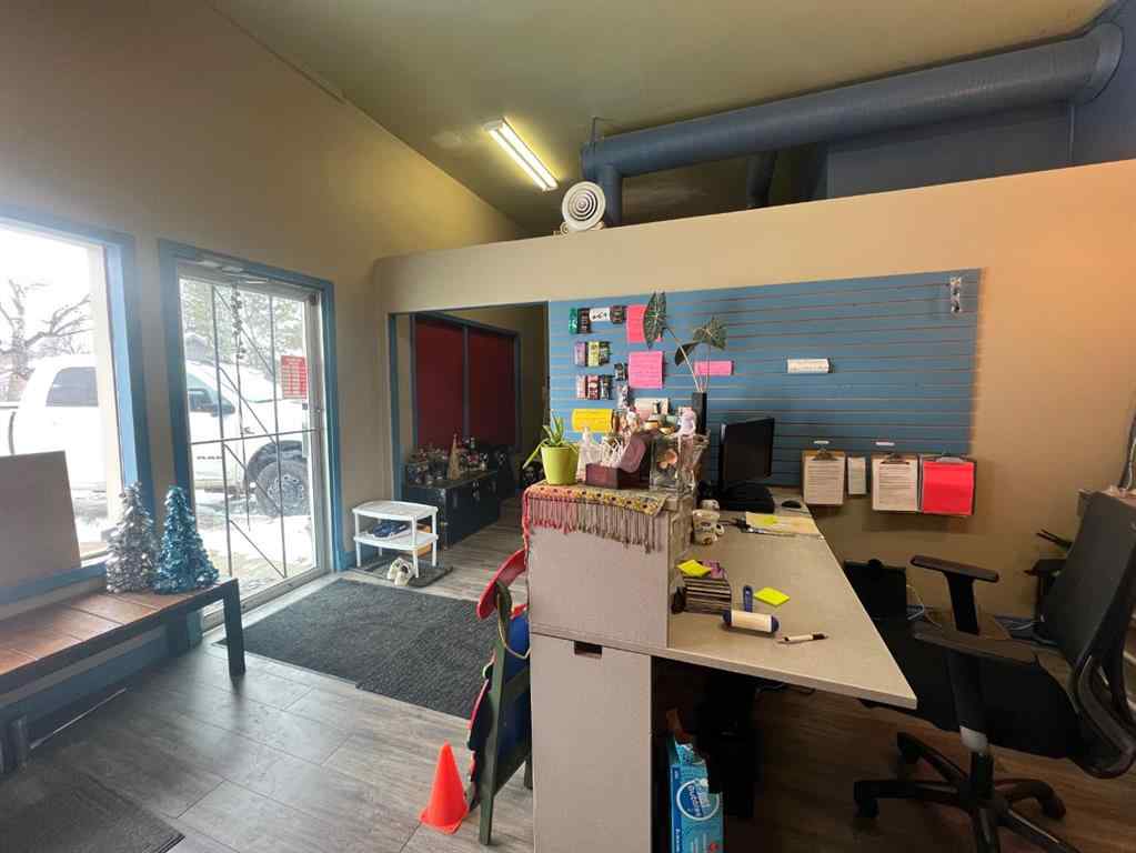 MLS® A2183779 - 360 4 Street W in Downtown Drumheller Drumheller, Commercial