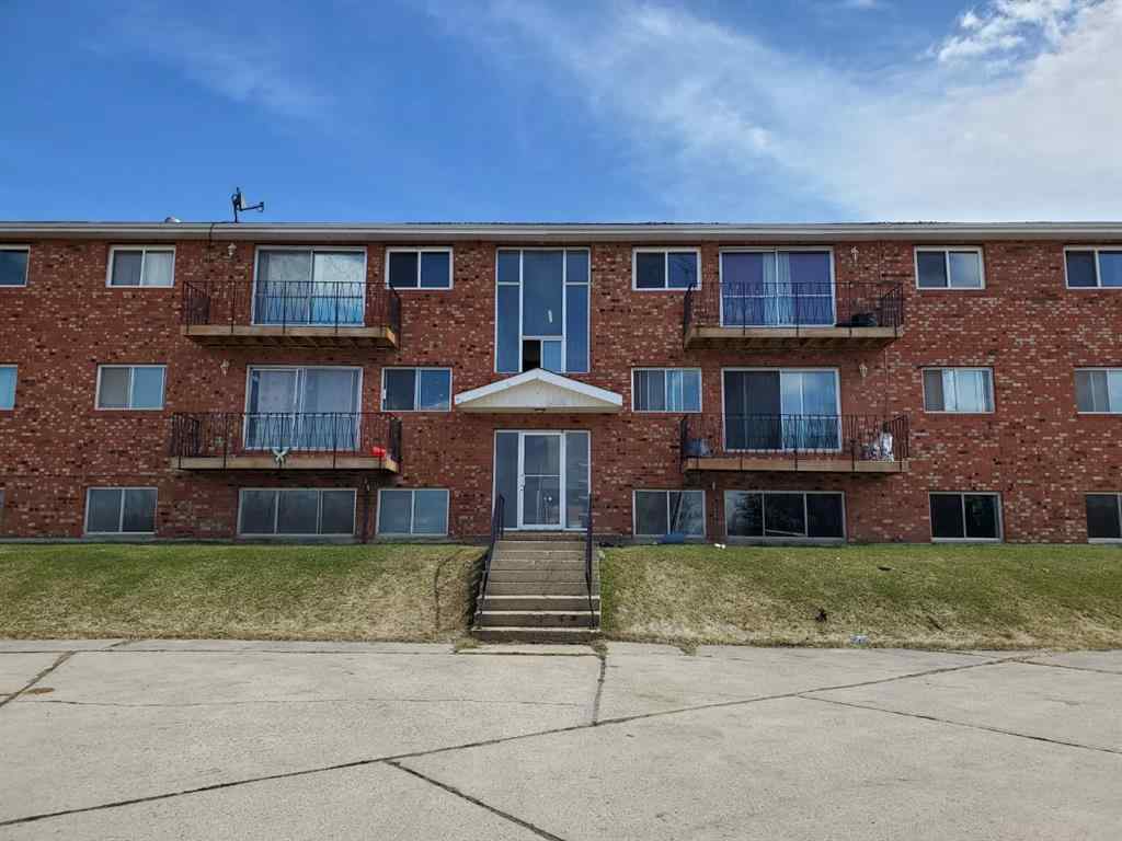 MLS® A2183888 - 611 3 AVE   in NONE Fox Creek, Commercial