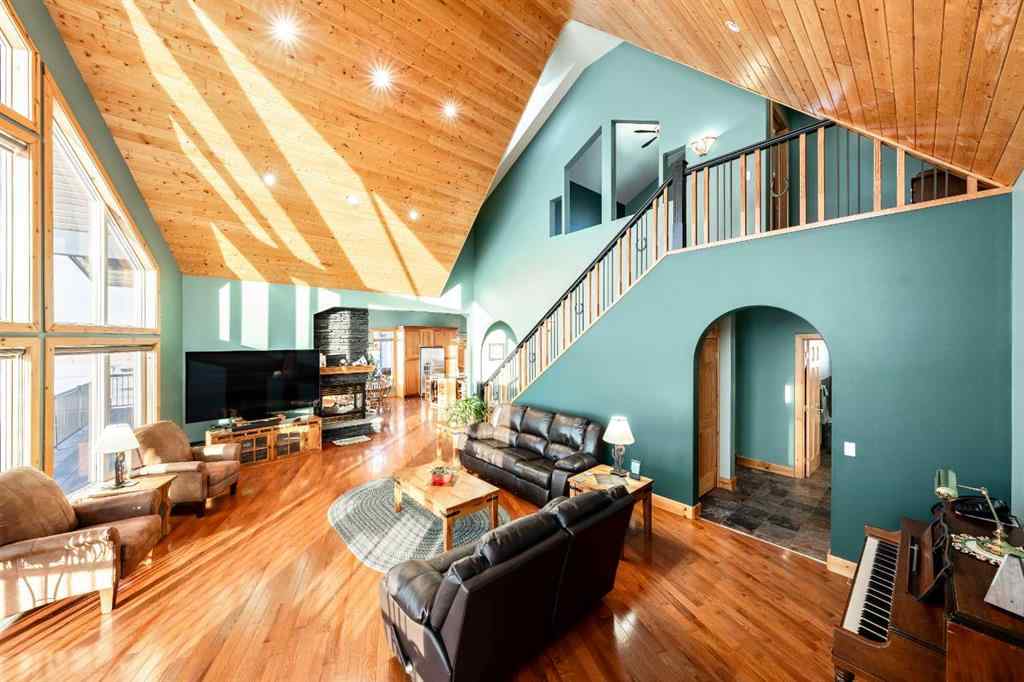 MLS® A2184163 - 642157 72 Street E in NONE Rural Foothills County, Residential