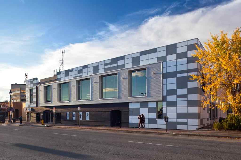 MLS® A2184190 - 9820 100 Avenue  in Central Business District Grande Prairie, Commercial