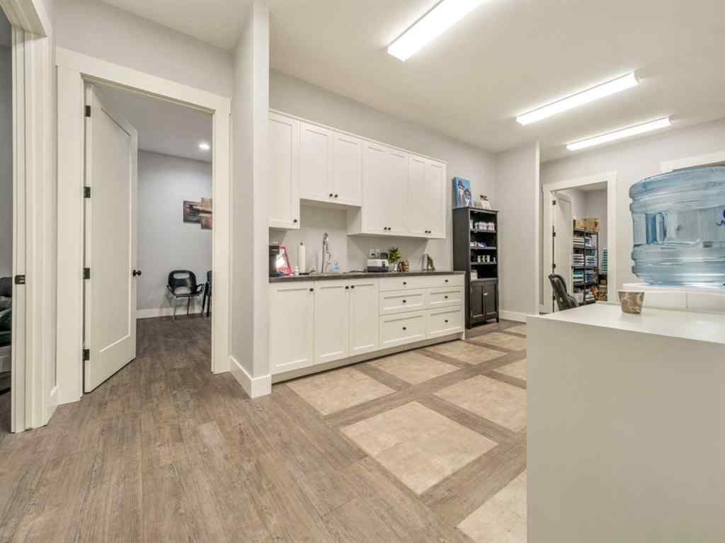MLS® A2184291 - 19 Broadway  N in NONE Raymond, Commercial