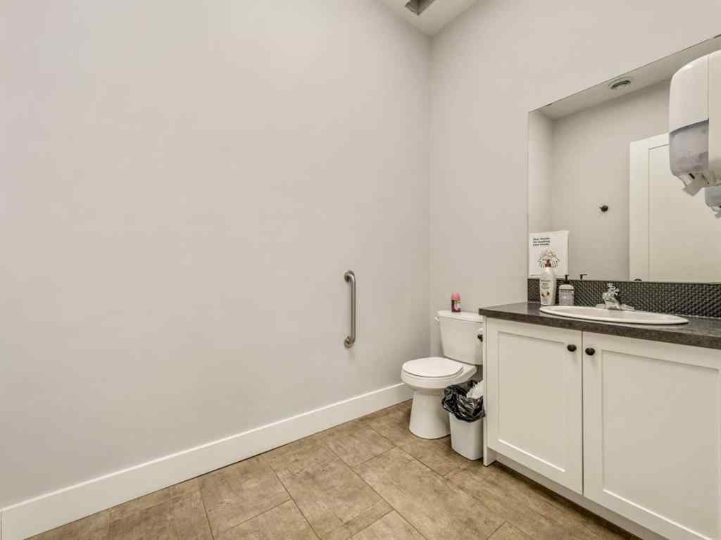 MLS® A2184291 - 19 Broadway  N in NONE Raymond, Commercial
