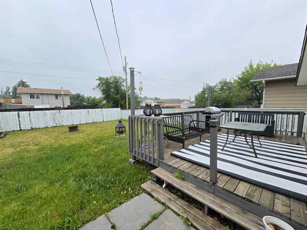 MLS® A2184322 - 4314 54 Street  in NONE Grimshaw, Residential