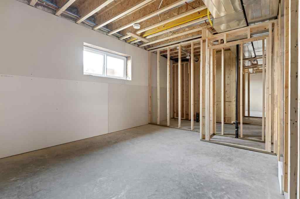 MLS® A2184410 - 6303 26 Avenue  in Valleyview Camrose, Residential