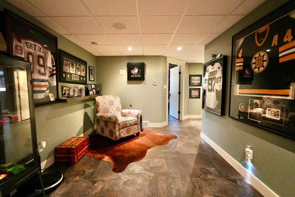 MLS® A2184488 - 10632 85 Street  in Saddleback Ridge Peace River, Residential