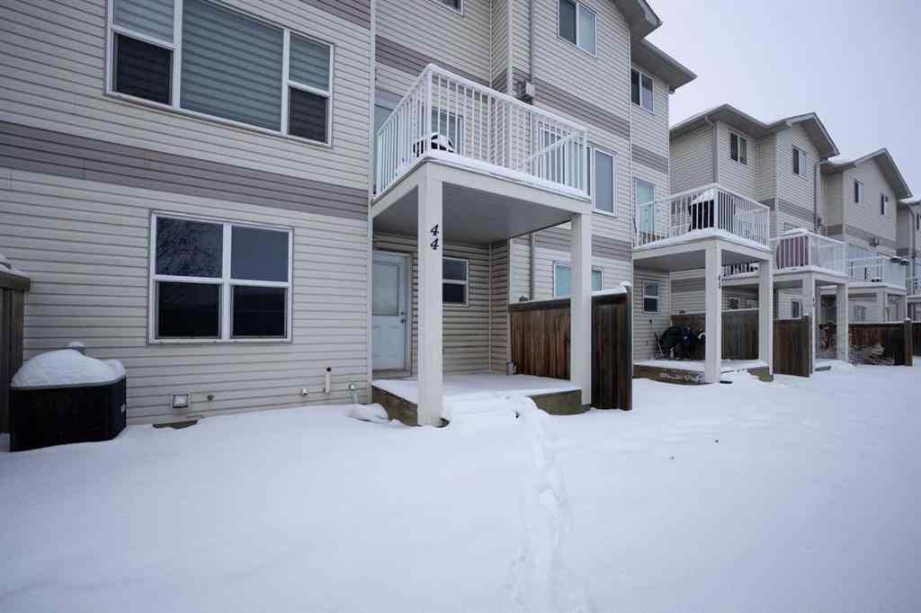 MLS® A2184660 - Unit #44 313 Millennium Drive  in Timberlea Fort McMurray, Residential