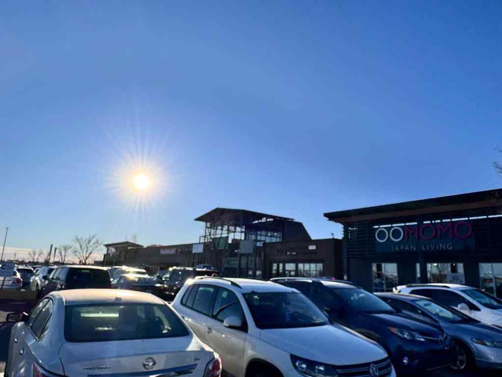 MLS® A2184709 - Unit #349 999 36 Street NE in Crescent Heights Calgary, Commercial