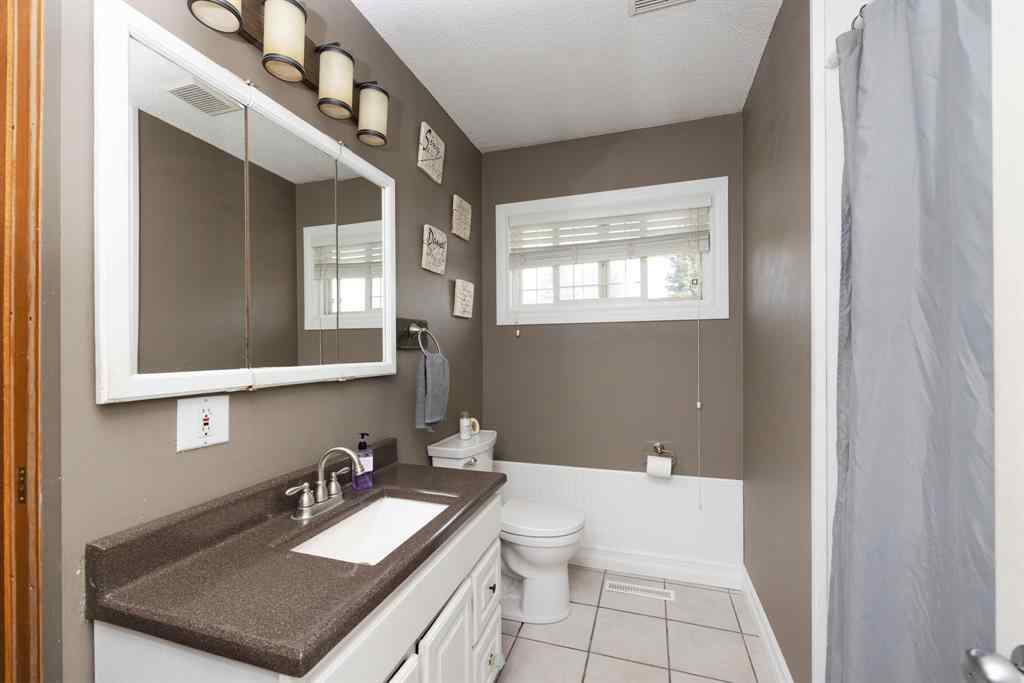 MLS® A2184800 - 33 Fitzgerald Avenue  in Downtown Fort McMurray, Residential