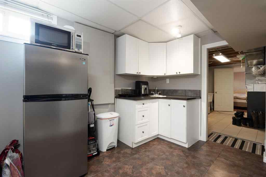 MLS® A2184800 - 33 Fitzgerald Avenue  in Downtown Fort McMurray, Residential
