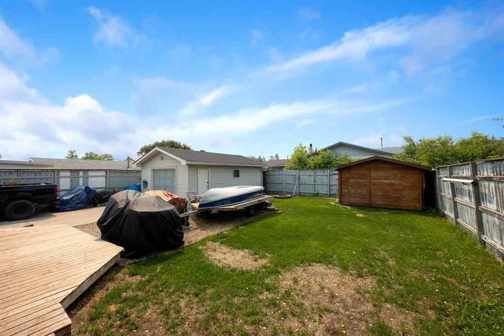 MLS® A2184800 - 33 Fitzgerald Avenue  in Downtown Fort McMurray, Residential