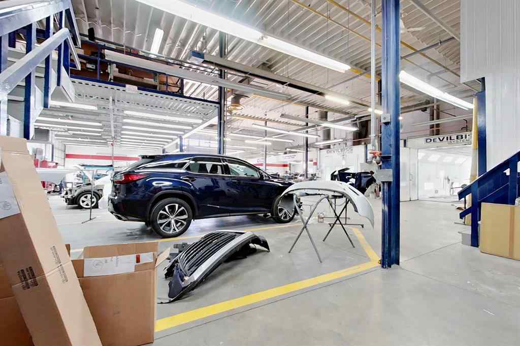 MLS® A2185333 - 7668 49 Avenue  in Northlands Industrial Park Red Deer, Commercial