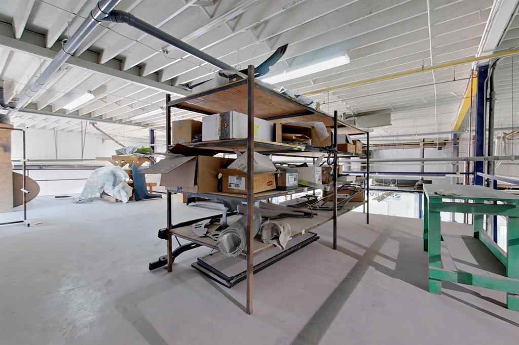 MLS® A2185333 - 7668 49 Avenue  in Northlands Industrial Park Red Deer, Commercial