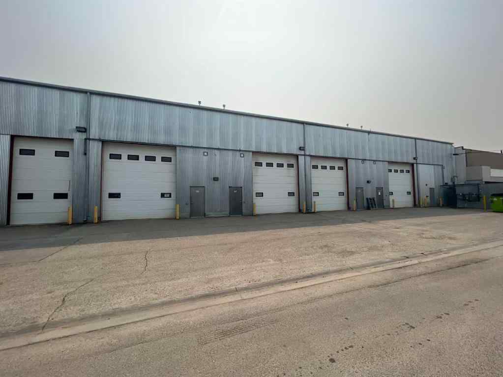 MLS® A2185512 - 554 Carmichael Lane  in Mountain View Hinton, Commercial