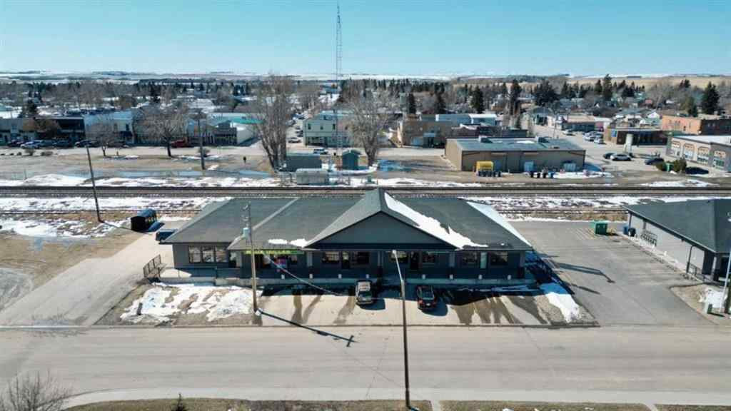 MLS® A2185638 - 103, 201, 209 and 305 9 Avenue S in NONE Carstairs, Commercial