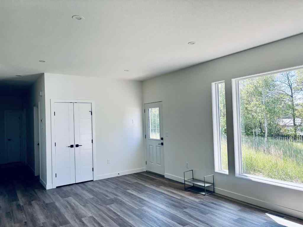 MLS® A2185664 - 5315 51 Street  in NONE Mirror, Residential
