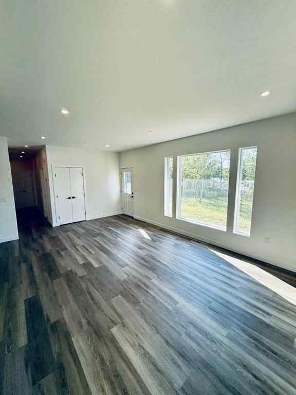 MLS® A2185664 - 5315 51 Street  in NONE Mirror, Residential
